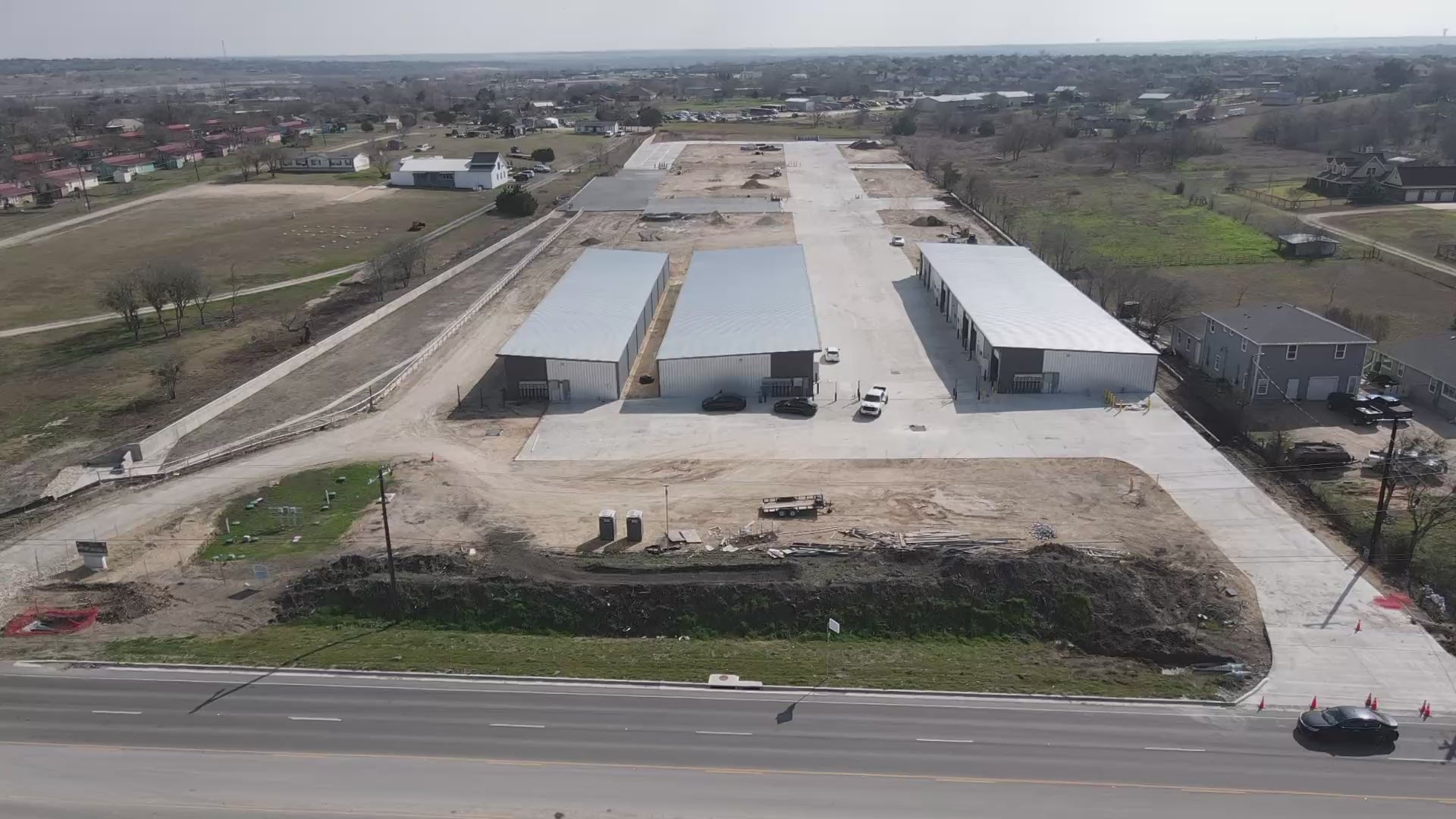 Load video: Dacy Business Park Kyle TX Flex Industrial Contractor Garage