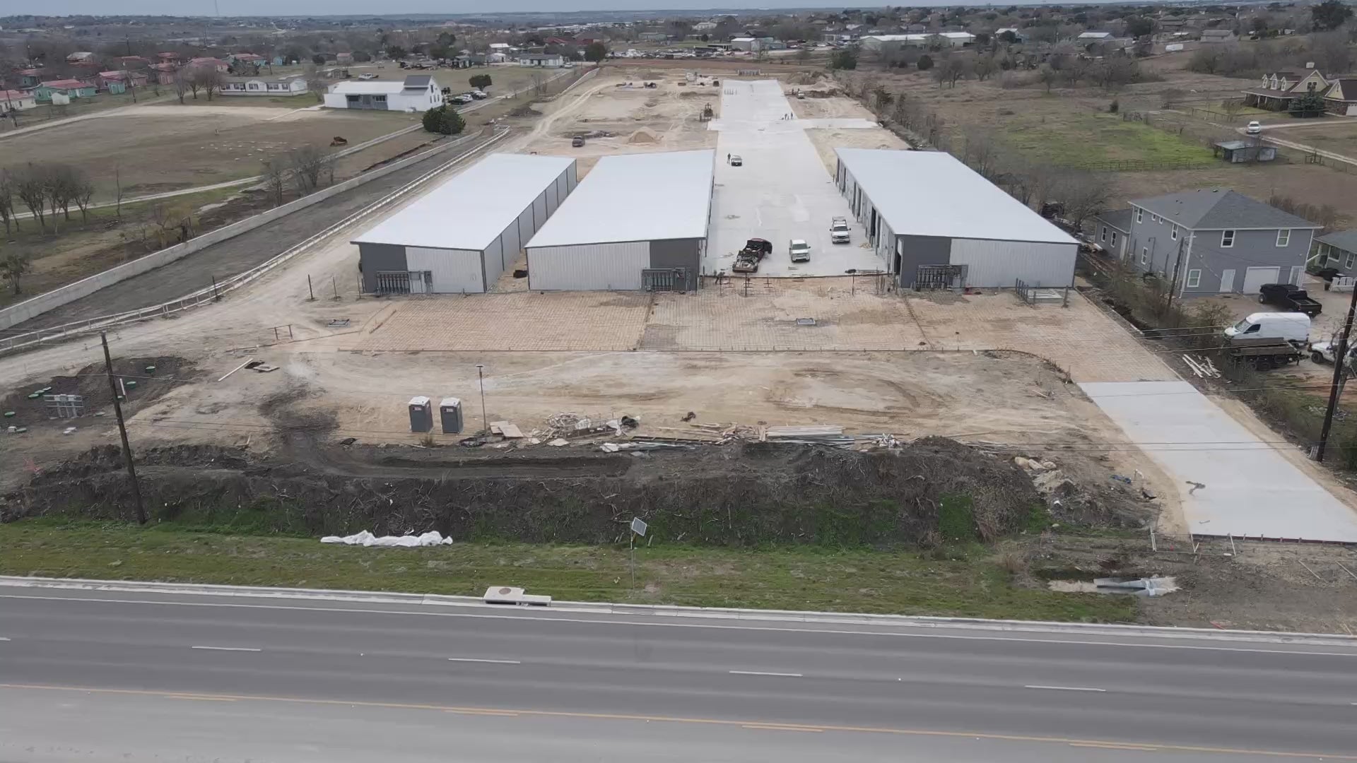 Load video: Dacy Business Park Kyle TX Flex Industrial Contractor Garage